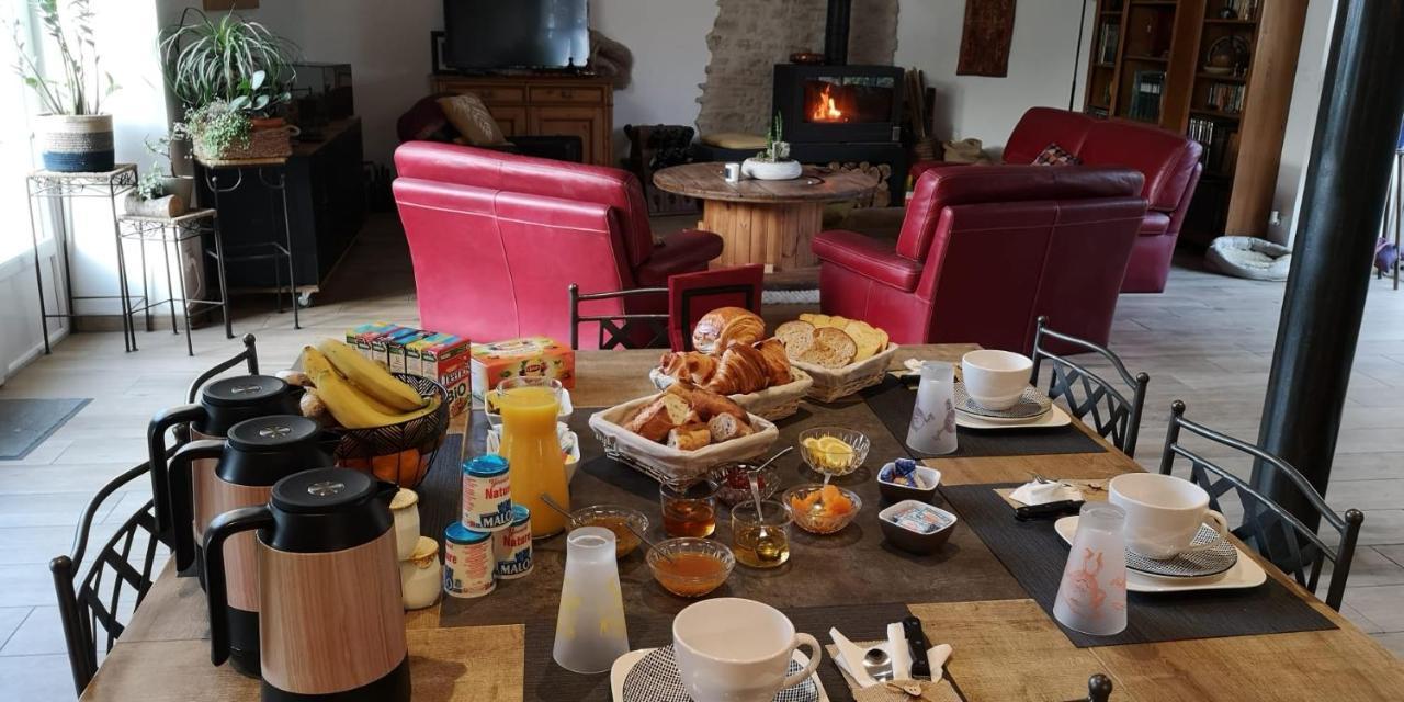 La Ferme Du Grand Bois Apartment Mouterre-Silly Bagian luar foto