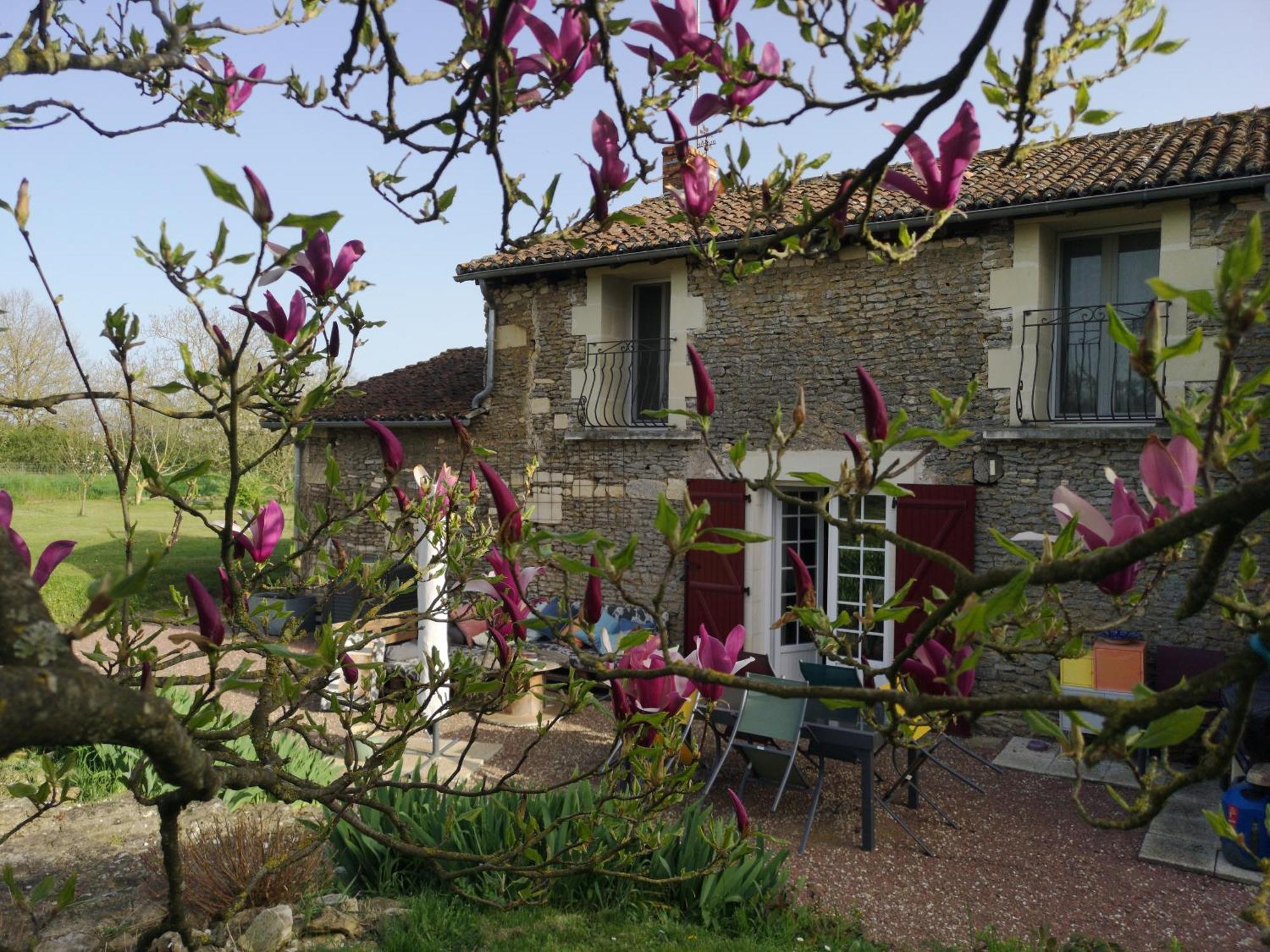 La Ferme Du Grand Bois Apartment Mouterre-Silly Bagian luar foto